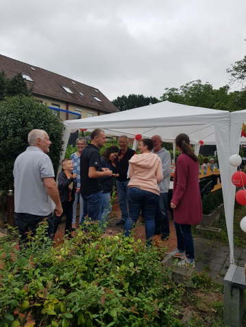 b61e595e-f352-4c76-b927-edc2be7152d0